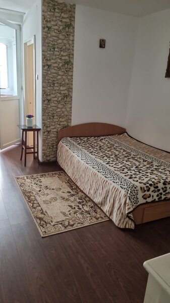 Titan, Diham, Str Nicolae Sebe