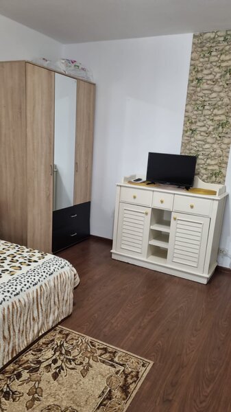 Titan, Diham, Str Nicolae Sebe